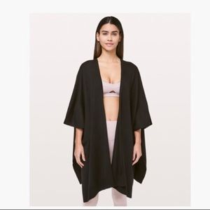 Lululemon Free To Cost Wrap